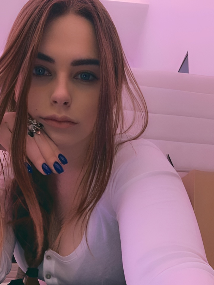 Индивидуалка Анюта, доступна для личного знакомства от 10000 руб