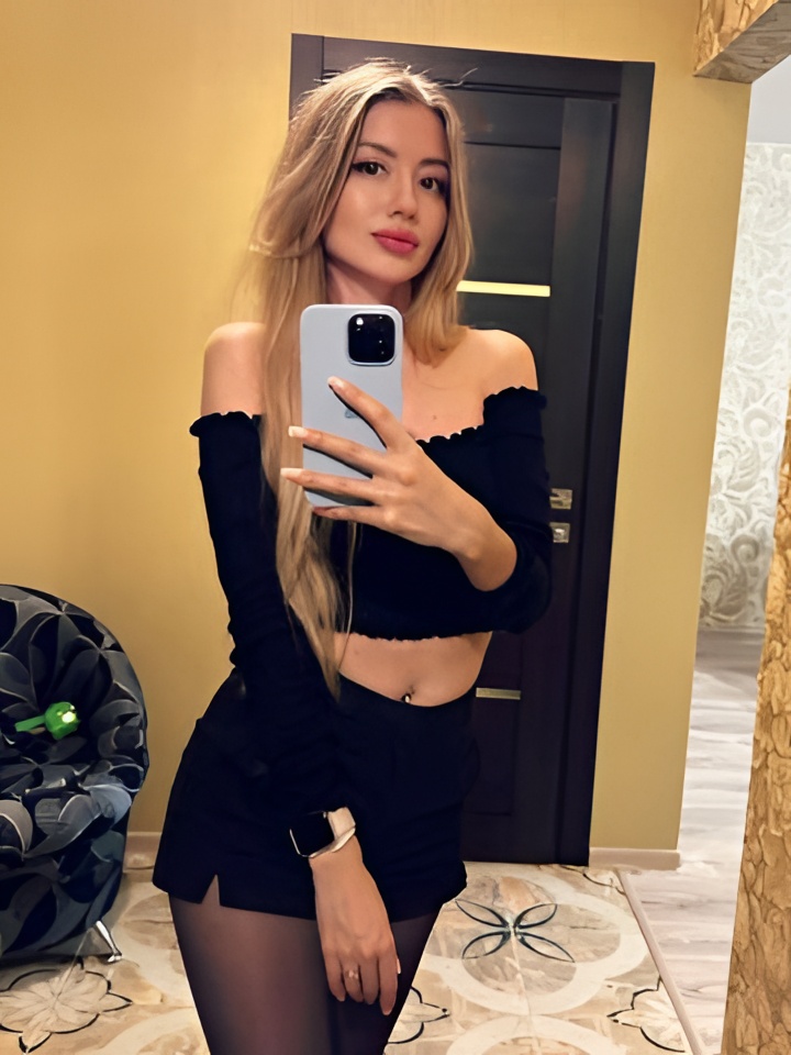 Гелена привлекательная девушка из Вилючинска цена от 3000 руб