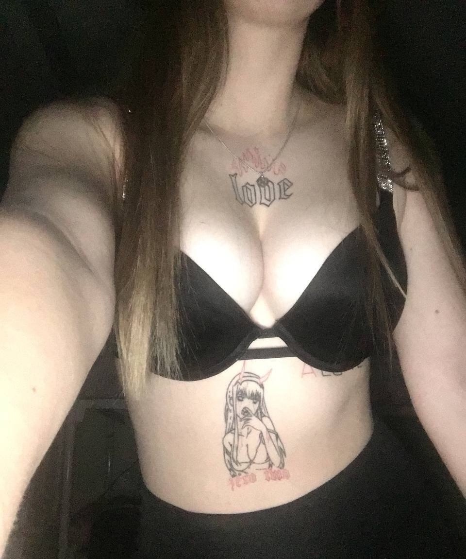 Рита привлекательная девушка из Вилючинска цена от 3000 руб