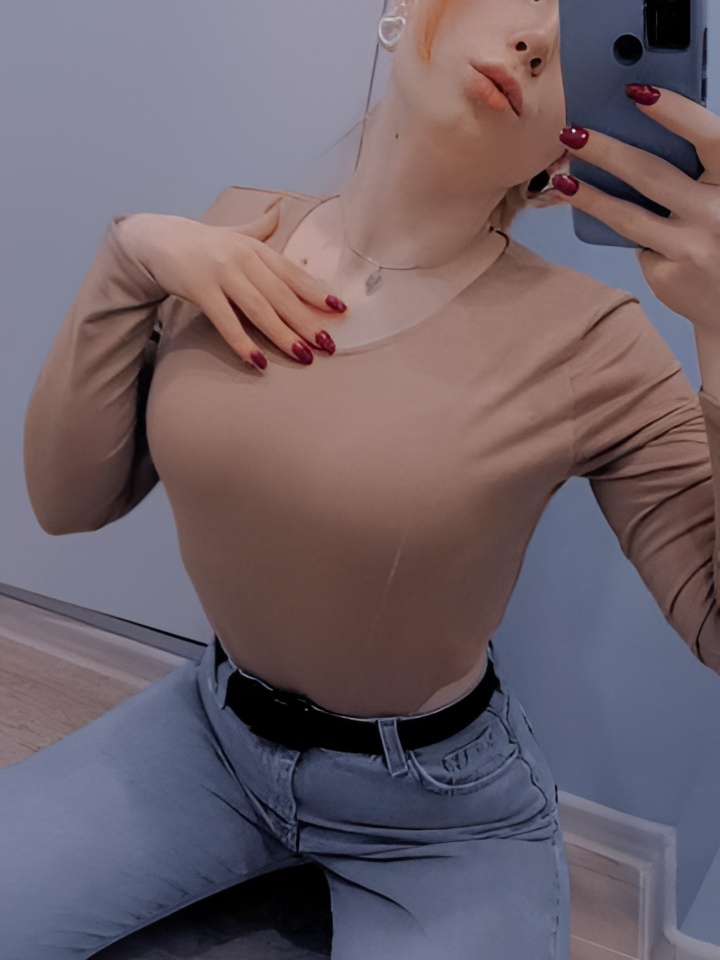 Индивидуалка Леся, доступна для личного знакомства от 10000 руб