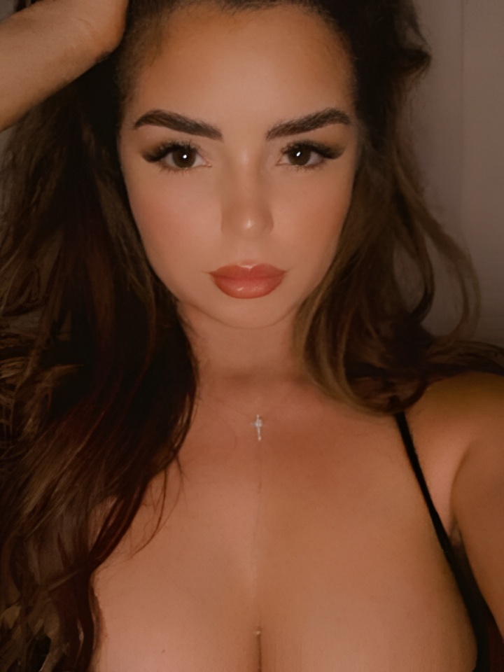 Индивидуалка Роксана, доступна для личного знакомства от 2500 руб